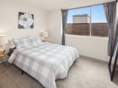 2531 13th Ave S, Unit A, listed by Realtor Sandy Walsh of Exact Home Team