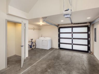 2531 13th Ave S, Unit A, listed by Realtor Sandy Walsh of Exact Home Team