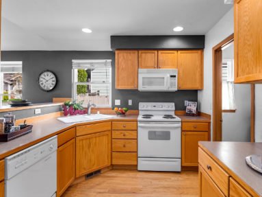 27915 NE 151st St., listed by Realtor Sandy Walsh of Exact Home Team
