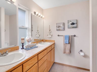 27915 NE 151st St., listed by Realtor Sandy Walsh of Exact Home Team