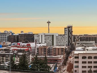 308 E Republican St., Unit 402, listed by Realtor Sandy Walsh of Exact Home Team