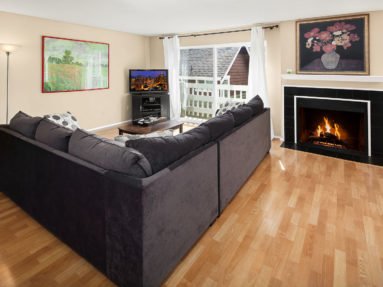 555 Prospect St., Unit 4, listed by Realtor Sandy Walsh of Exact Home Team