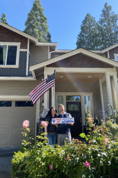 Lynnwood Home Buyers Working with Sandy Walsh of Exact Home Team