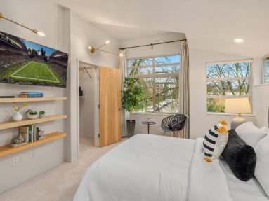 2033 S Washington S, listed by Realtor Sandy Walsh of Exact Home Team