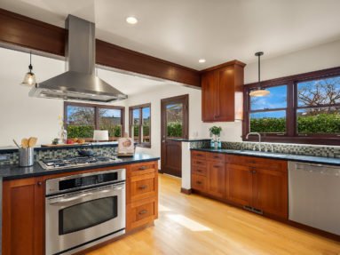 7752 10th Ave NW in Seattle, listed by Realtor Sandy Walsh of Exact Home Team