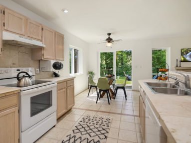 15th Ave SE Unit I1 in Bothell, listed by Realtor Sandy Walsh of Exact Home Team