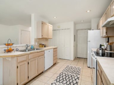 15th Ave SE Unit I1 in Bothell, listed by Realtor Sandy Walsh of Exact Home Team