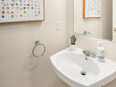 23111 15th Ave SE Unit E-4 in Bothell, listed by Realtor Sandy Walsh of Exact Home Team