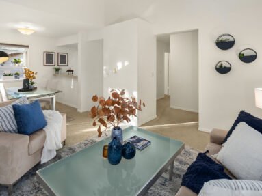 12645 NE 130th Wy #H-302 Kirkland, WA, listed by Realtor Sandy Walsh of Exact Home Team