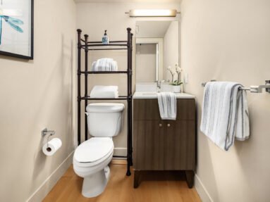 530 Broadway E #236 in Capitol Hill, Listed by Sandy Walsh of Exact Home Team