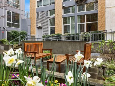 530 Broadway E #236 in Capitol Hill, Listed by Sandy Walsh of Exact Home Team