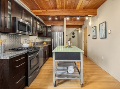530 Broadway E #236 in Capitol Hill, Listed by Sandy Walsh of Exact Home Team